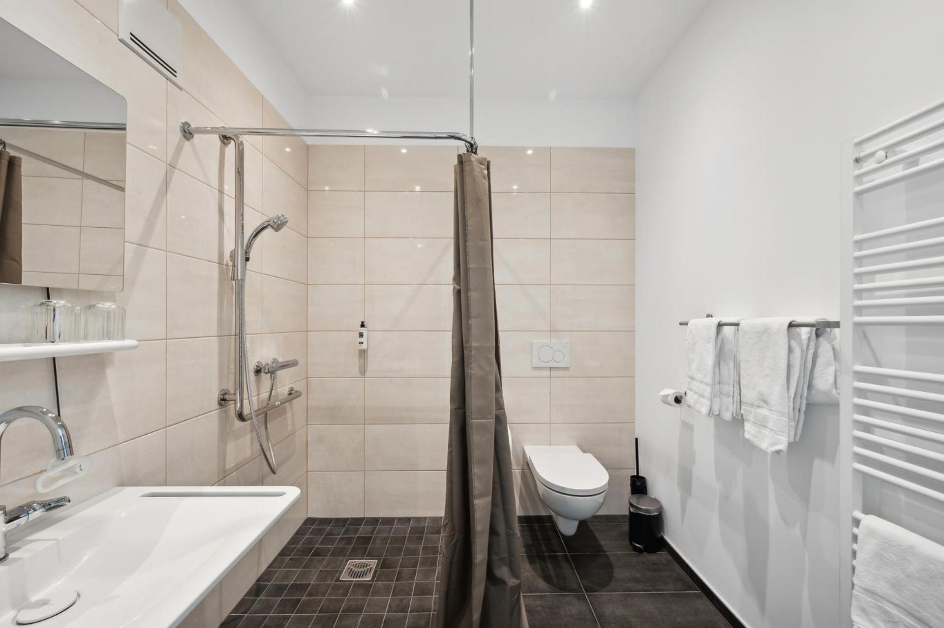 Home And Coliving Bonn I Aparthotel מראה חיצוני תמונה